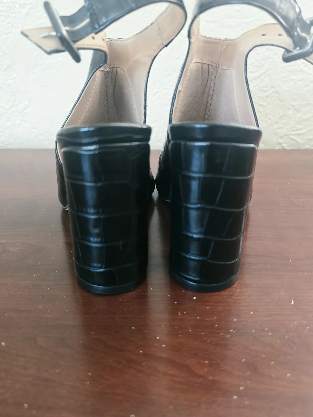 Platform Heels Size 5.5 - Lau Fashion